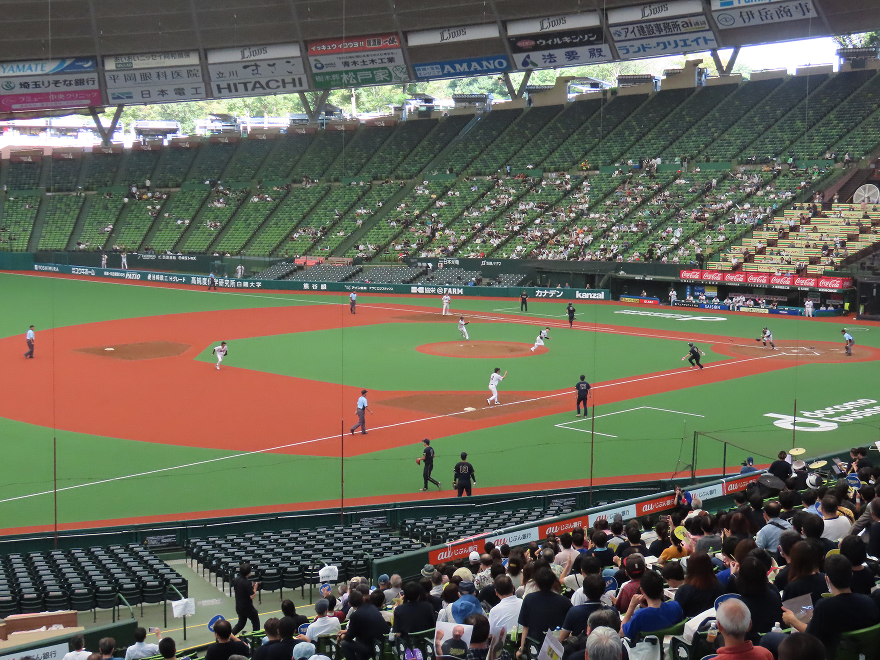 東京都信用金庫野球大会試合風景